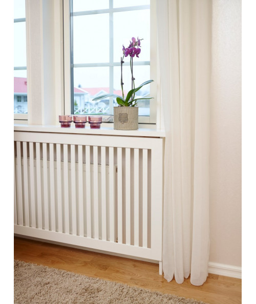 Elsa radiatorskjuler fra Lundbergs med lodrette lameller
