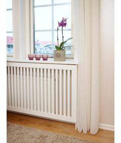 Elsa radiatorskjuler fra Lundbergs med lodrette lameller