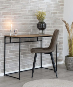Middelfart Spisebordsstol - Stol i lysebrunt microfiber med sorte ben
