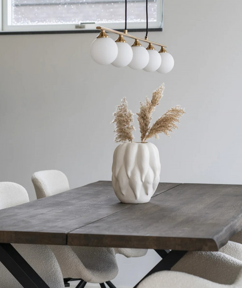 Elegant vase i beige keramik