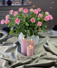 LED Bloklys i rosa 1 stk 6x12,5 cm
