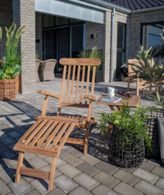 Arrecife Teak Dækstol - Dækstol i teaktræ. Justerbar ryg med 4 positioner.