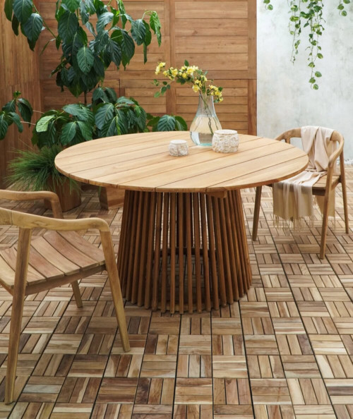 Rundt Lorca spisebord i teak