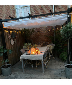 Fritstående pergola i grå. 3x3m